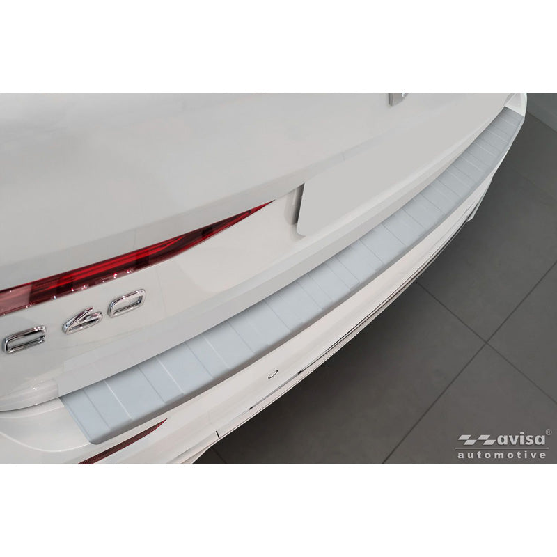 Avisa Stainless Steel Powdercoated Rear bumper protector suitable for Volvo XC60 II 2017-2021 & FL 2021- incl. R-Design 'Soft Silver'