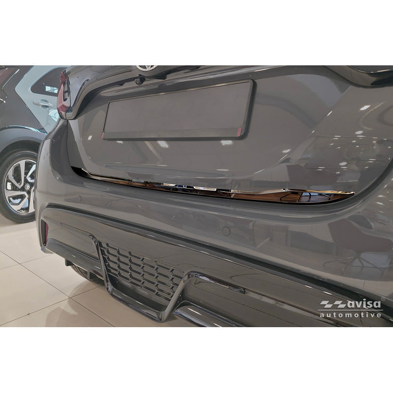Avisa, Bagklapliste, Sort krom rustfrit stål, passer til Toyota Yaris (P21) (2020-2024) & Facelift (2024-)