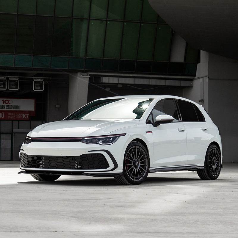 Oneway Complete body kit suitable for Volkswagen Golf VIII HB GTI 2020- - Gloss black