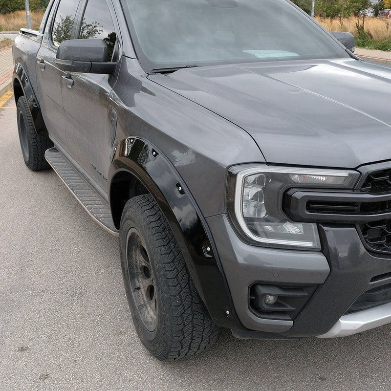 Oneway Set Fender Flares suitable for Ford Ranger T9 2022- (Jumbo) - Gloss black