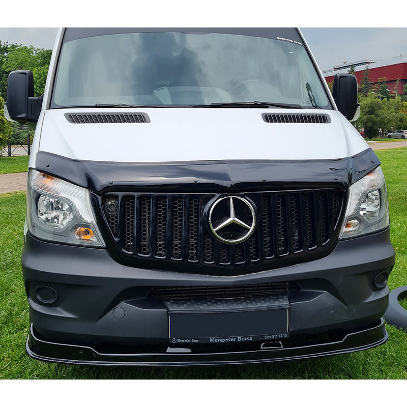 OneWay, Frontspoiler, Glanssort, Passer til Mercedes Sprinter W906 Facelift (2014-2018)