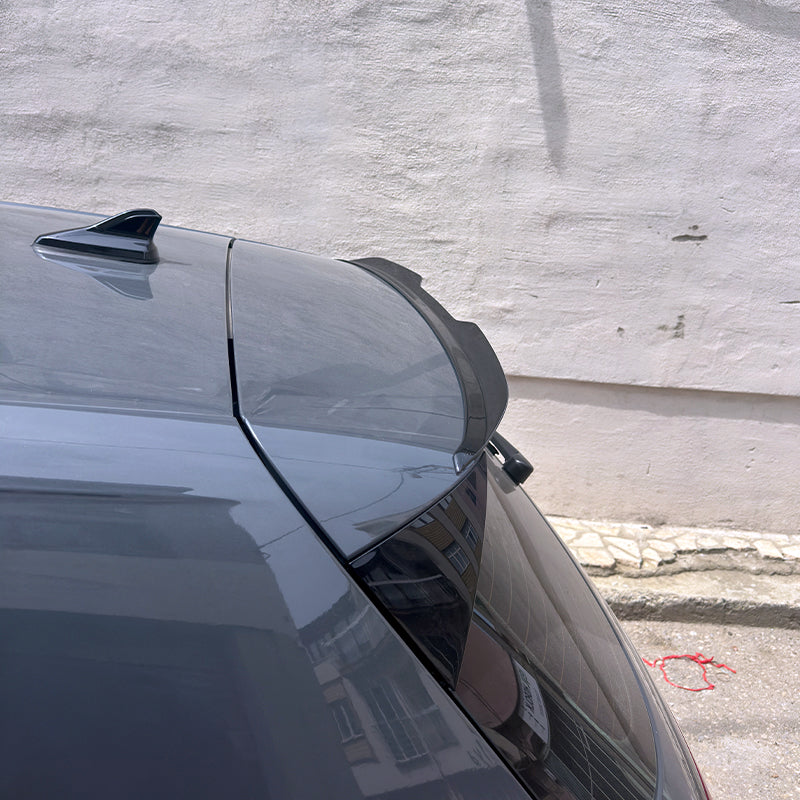 OneWay, Tagspoiler, Blank sort, passer til Volkswagen Golf VIII HB 3/5-dørs (2020-2024 & FL 2024-), excl. GTi/GTD/GTE/R/R-Line