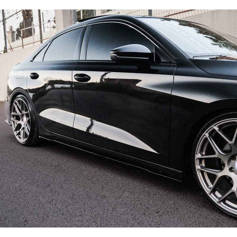 OneWay, Sideskørter, Glossy Sort, Passer til Audi A3 (8Y) Sedan/Sportback 2020-2024, 'Sporty Design'