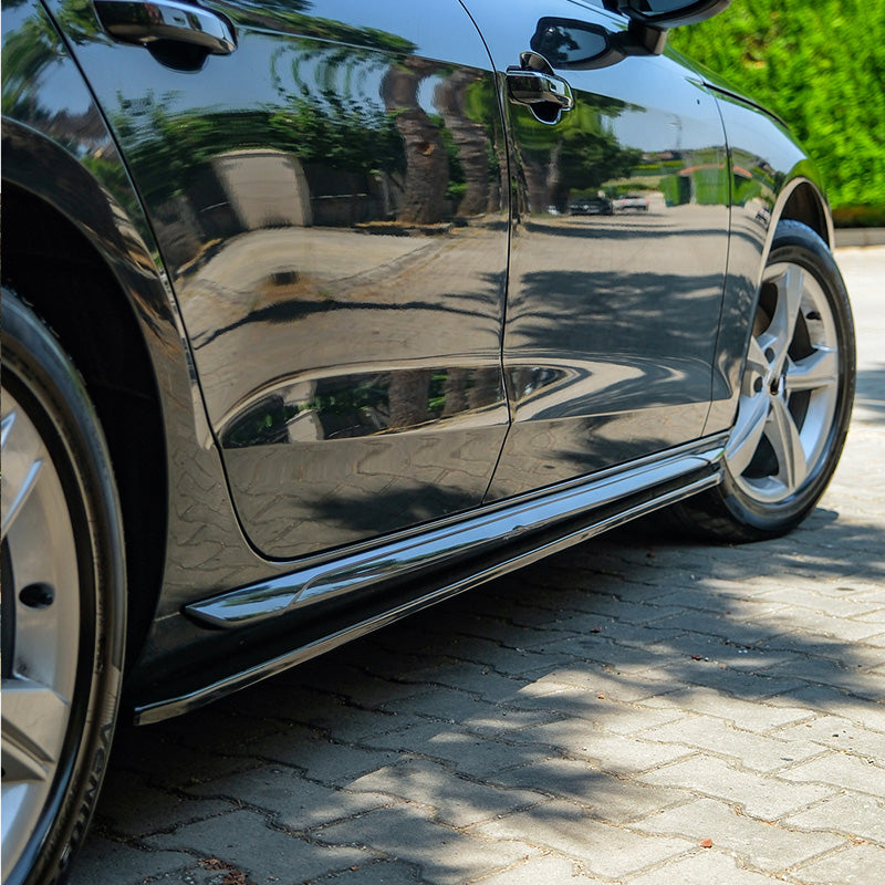 Oneway Set Side Skirts suitable for Audi A4 (B9) Sedan/Avant Facelift 2019-2024 - Gloss black