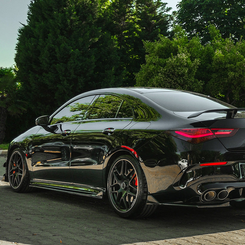 Oneway Set Side Skirts suitable for Mercedes CLA (C118/X118) Coupe/Shooting Brake CLA35/CLA45 AMG 2019-2023 - Gloss black